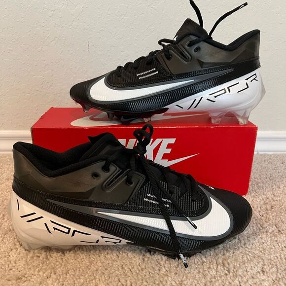 Nike Vapor Edge Elite 360 Football Cleats - Picture 1 of 10
